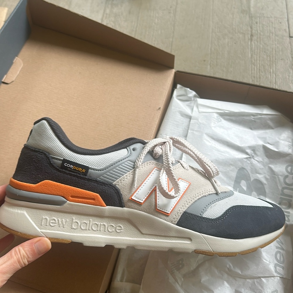 Men’s new balance 11.5